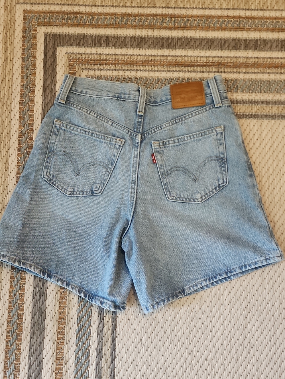 Levi's Light Wash High-Rise Baggy Levi Denim Shorts